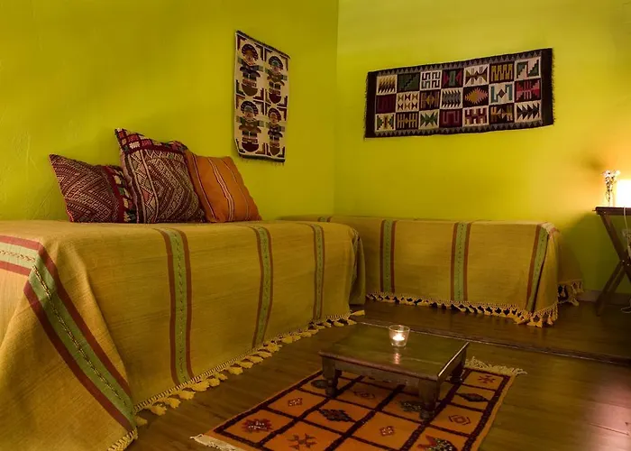 拉达塔乡村酒店