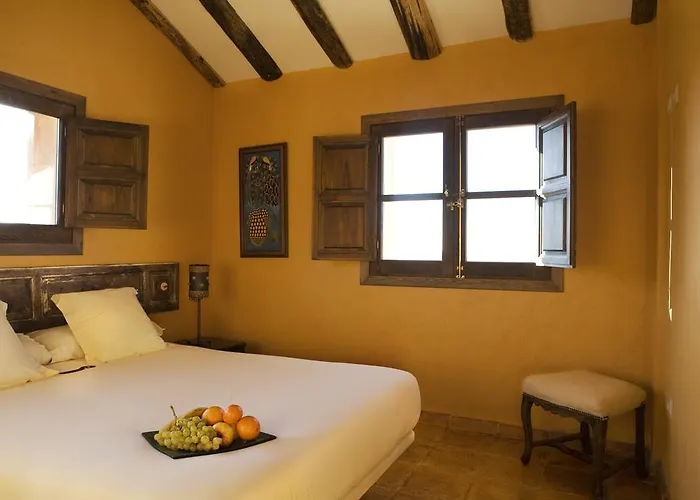 拉达塔乡村酒店