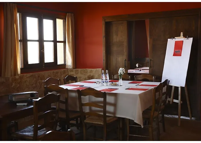 拉达塔乡村酒店 酒店 4*